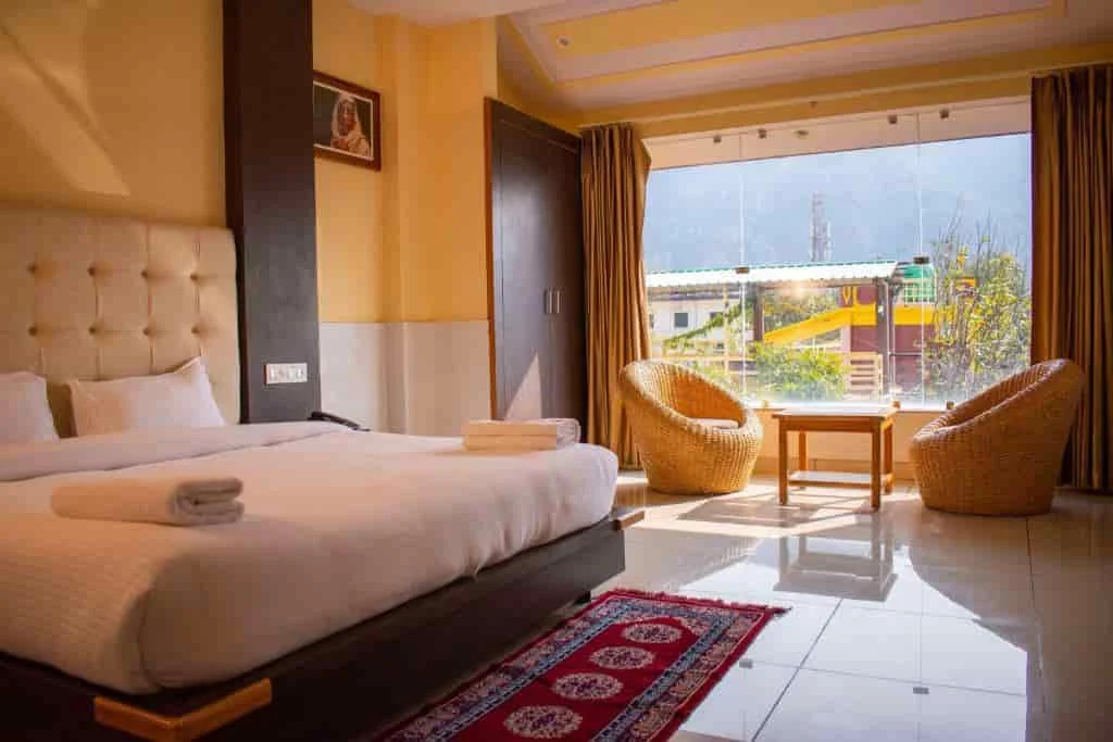 2 bed non AC room at Yatri Nivas guest house in Trichy